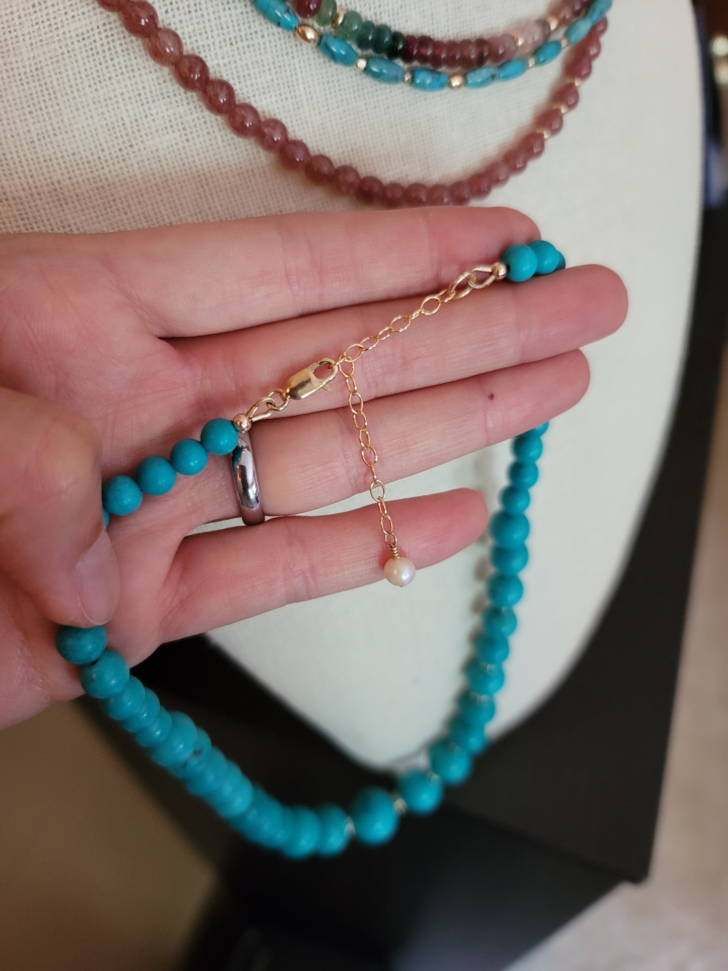 Genuine turquoise graduated necklace